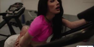 Horny shemale get her ass licked and barebacked by gym buddy