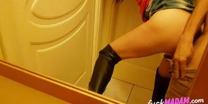 Amateur fuck in public in the supermarket dressing room