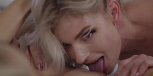 Skinny sensual dykes rim ass and eat pussy in bedroom