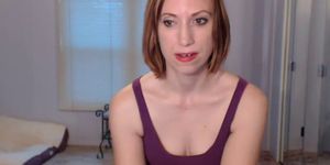 MILF Pussy Spread Sucks Dildo on Webcam