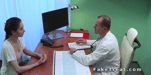 Russian patient fucks Czech doctor