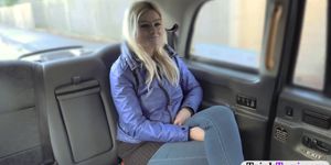 Pretty amateur blond passenger gets fucked in the cab