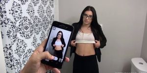 Alyssa Jade asks stepson for some help to take some pic