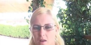 Round assed MILF takes it deep on the porch