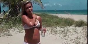 Blonde hottie picked up on the beach starts with blowjo
