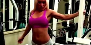 Blonde Gets Horny While Working Out