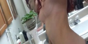 Girl really horny while in the bathroom