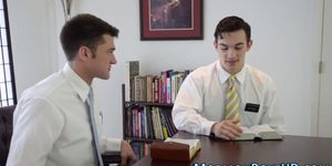 Mormon gets creampied ass