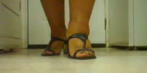 Thick Ebony Feet In Sandals