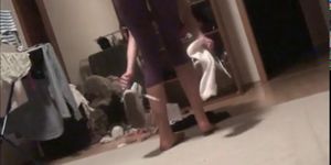 amateur girl in tight spandex pants and masturbating