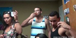 Drinks and pussy flashing at college sex party
