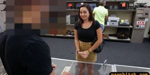 College girl railed by nasty pawn dude at the pawnshop