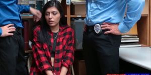 Teen thief Audrey Royal fucks two security guards to ge