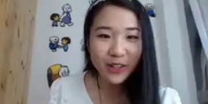 Hot Asian Webcam Teen Playing