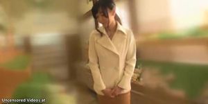Japanese horny girl gives outdoor blowjob