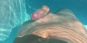 Hands free cumshot swimming pool