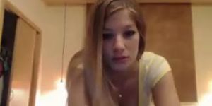 sexy cam girl on live show