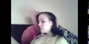 19yo USA Girl FuxinClassy Nipple Slip Webcam