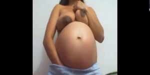 WEBCAM - Pregnant