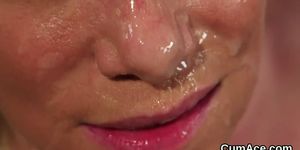 Peculiar stunner gets jizz shot on her face swallowing 