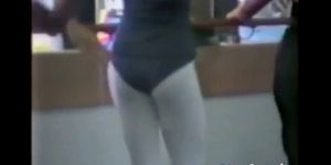 Candid gym Teen ass bending over stretching