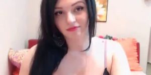 Sexy Hot Camgirl Rides her Dildo