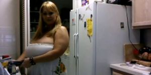 Big Tits Mom