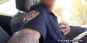 Fake cop bangs Latina babe in woods