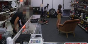 Busty coed pawns her pussy and slammed at the pawnshop