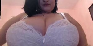 Webcam big boobs - Bigger