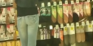 SEXY CANDID TIGHT ASS IN SHOP JEANS