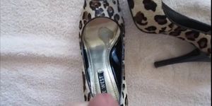 Inside of Leopard Heels Cummed