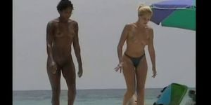 More milfs and teens at nude beach