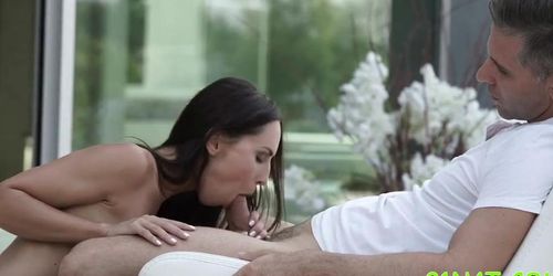 Ambitious brunette honey lilu moon in enjoyable sex