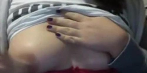 italian girl show tits5