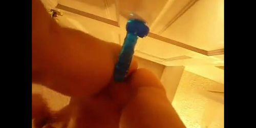 fucking my dildo standing and squirting