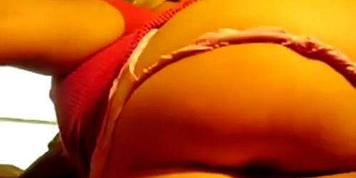 Wet puffy pussy masturbation on close-up