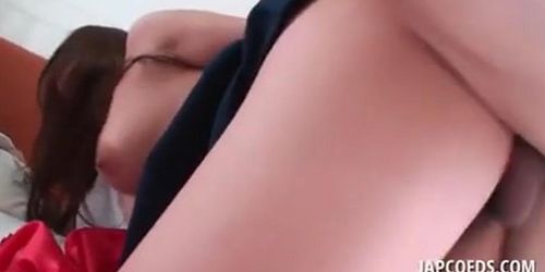 Teen jap sex doll pussy banged from behind in bed