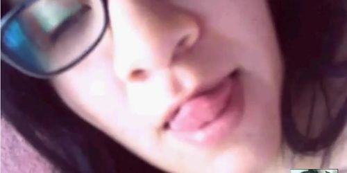 Enjoting Asian Mature Cam