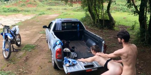 Horny Couple Real Sex In The Country Amateur Videos