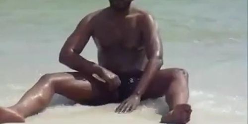 jerking off at the beach