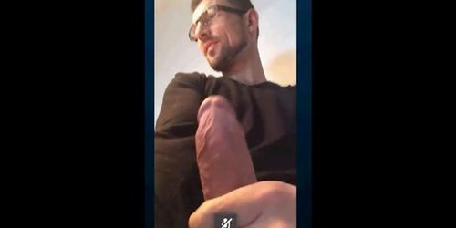 Str8 daddy showing off his cock on cam