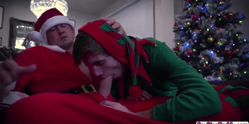 Horny stepson took advatange of xmas present for sex