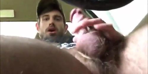 str8 muscle with big blue eyes precum in car 2