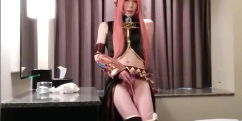 Amateur Asian CD cosplay jo