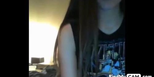 shy brunette 1st time masturbating on cam