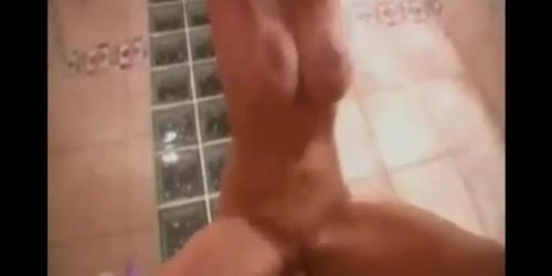 Gianna Michaels fucking a dildo then having a shower P