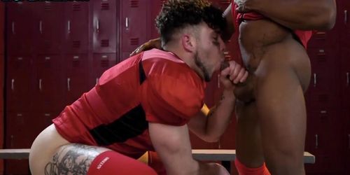 Athletic IR stud enjoys bareback anal in the locker room