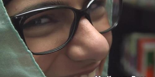 Library masturbation with cute Arab pornstar Mia Khalifa