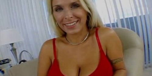 Holly-Fantastic Milf